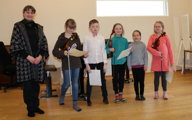 Fyrsta Suzuki útskskrift Tónlistarskóla Rangæinga