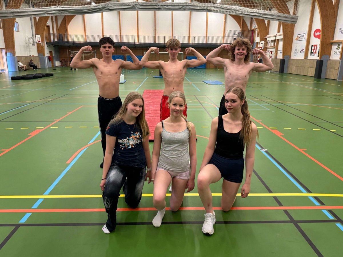 Lið Grunnskólans á Hellu