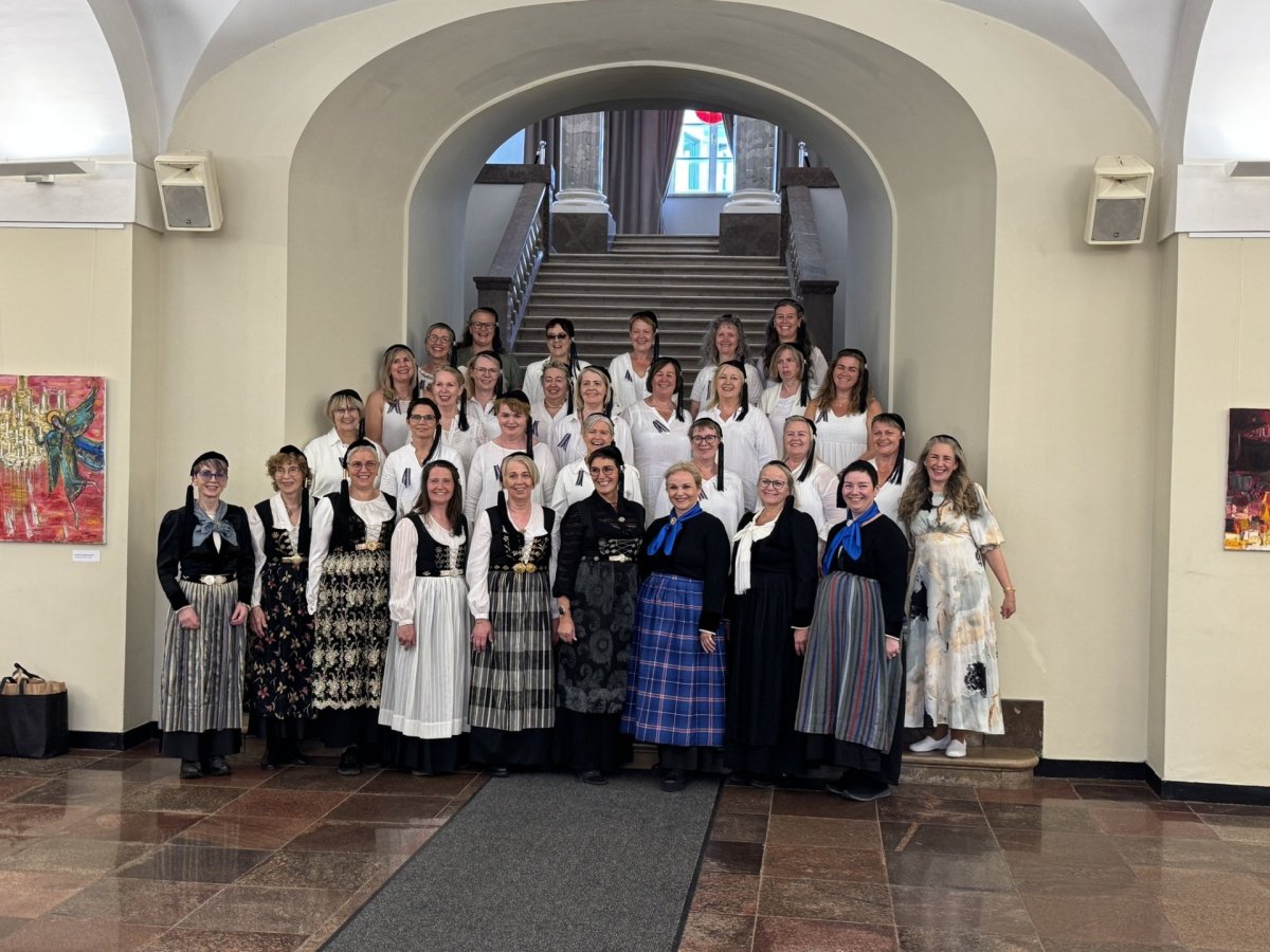 Kvennakórinn Ljósbrá / mynd frá kórnum