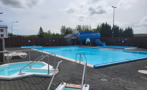 Sundlaugin Laugalandi lokuð um helgina