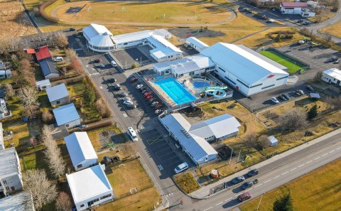 Sundlaugin á Hellu og World Class lokuð frá kl. 17 þann 3. október