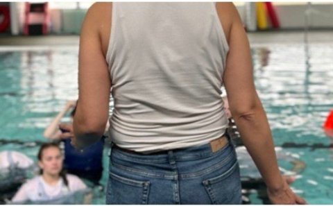 Sundlaugin Hellu lokuð vegna námskeiðs