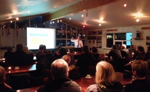 Vel mætt hjá Illuga