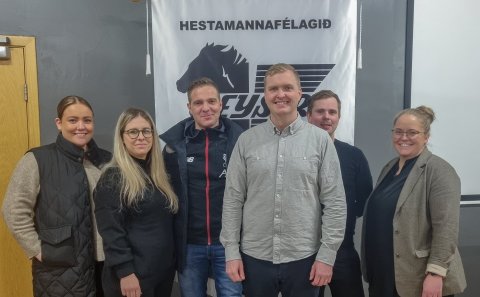 f.v. Dóróthea Oddsdóttir, Marta Gunnarsdóttir, Guðmundur Björgvinsson, Eiríkur Vilhelm Sigurðarson, …