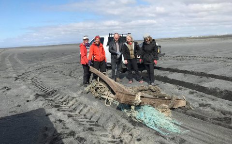 Strandlengjan hreinsuð!