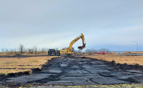 Framkvæmdir hafnar í Kjarröldu