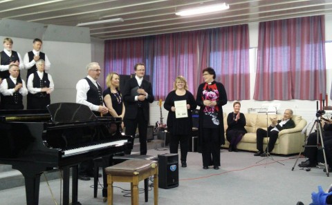 Menningarsalnum á Hellu barst vegleg gjöf