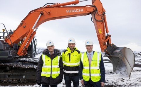 Framkvæmdir hafnar við Vaðöldu