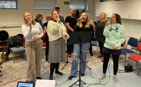 Raddir úr Rangárþingi á æfingu fyrir tónleikana. Ljósmynd/Aðsend